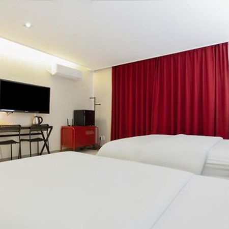 G Tourist Hotel Wolmido Incheon Exterior photo